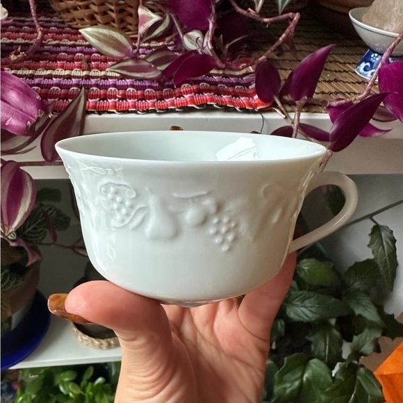 Other - Vintage Philippe Deshoulières Ivy White Porcelain Teacup, made in France